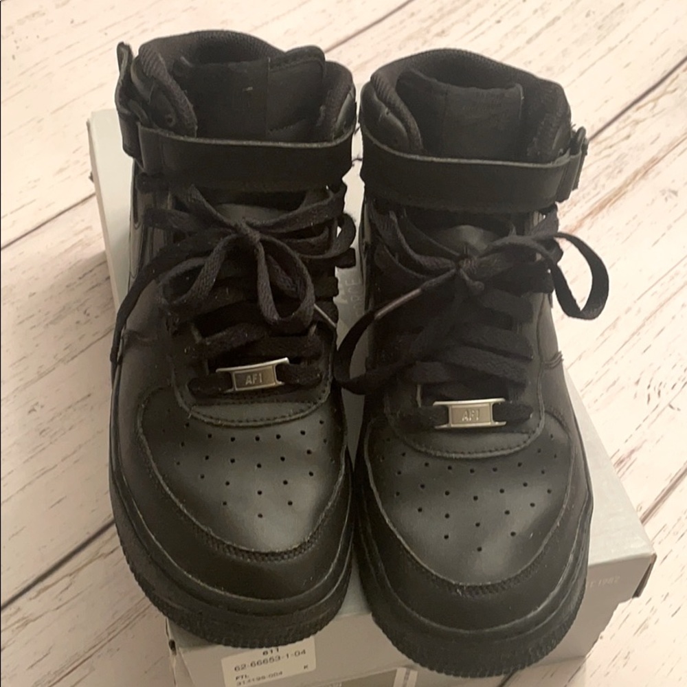 Nike Air Force 1 Mid